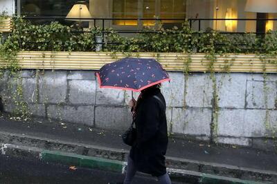 وضعیت آب و هوا، امروز ۱۶ دی ۱۴۰۴؛ سامانه جدید بارشی جمعه وارد کشور می‌شود/ آسمان غبارآلود تهران