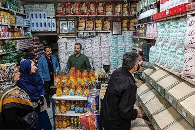  دهک‌های ۱ تا ۳ از  ۱۹ دی، دهک‌های ۴ تا ۷ از ۲۲ دی و سایر خانوار‌ها از ۲۸ ماه جاری می‌توانند به فروشگاه‌ها مراجعه کنند/ اعتبار باقی‌مانده به ماه‌های بعد منتقل خواهد شد/ هیچ محدودیتی در مقدار خرید یا انتخاب نشان تجاری وجود ندارد/ در صورت خرید بیش از سقف اعتبار، مابه‌التفاوت را خریدار پرداخت می‌کند/ امکان خرید در چند نوبت وجود دارد