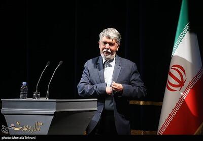 خوشنویسی عروس هنر‌های ایرانی-اسلامی است