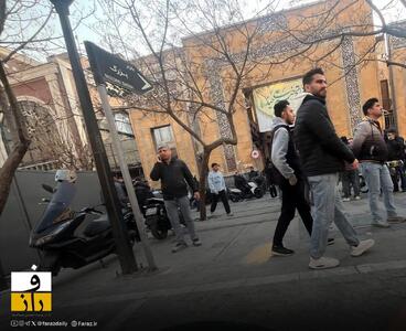 بازار تهران نیمه تعطیل شد | تجمع اعتراضی کسبه به نرخ ارز