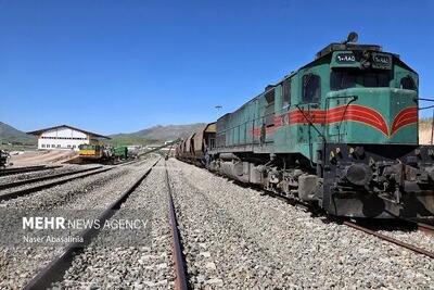 برخورد قطار زاهدان - خاش با واگن باری