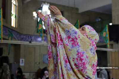 مراسم معنوی اعتکاف در مسجد جامع جمهوری