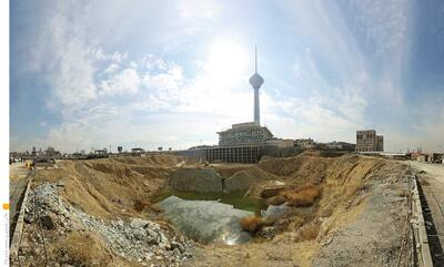 گودپرخطر برج میلاد پارگینگ شد