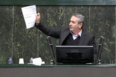 اختلالگران اقتصادی محاکمه شوند