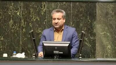 تغییرات افسارگسیخته نرخ ارز قابل اغماض نیست