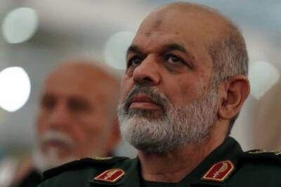 از قدرت ظاهری دشمن نباید ترسید