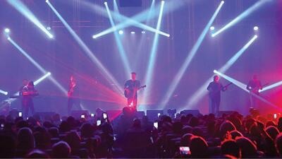 این روزها کدام هنرمندان موسیقی روی صحنه می‌روند؟