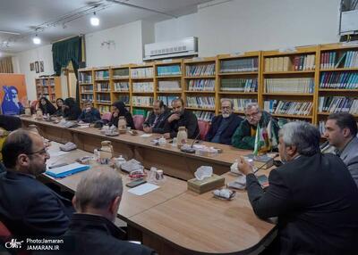 هدف اصلی جشنواره تئاتر روح‌الله، ارائه محتوای هنری فاخر برای بیان اندیشه‌های امام خمینی(ره) است