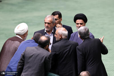  روایت نماینده تهران از تلاش بی نتیجه نماینده قم برای سوال و کارت زرد دادن به رئیس جمهور