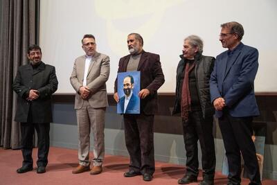  تجلیل از مفاخر موسیقی انقلاب اسلامی و دفاع مقدس
