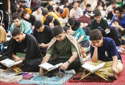  دهه هشتادی و نودی‌ها پیشتاز اعتکاف