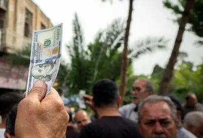 دلار بی‌مشتری ماند!