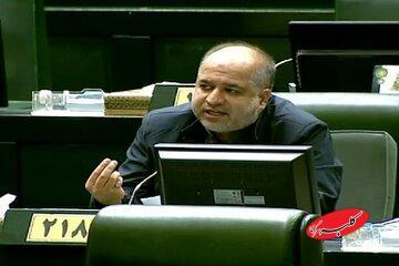  نماینده جبهه پایداری پای علی دایی را به صحن مجلس باز کرد/ ادعای خضریان؛ عینک‌های ۶ میلیونی پتروشیمی خلیج فارس برای پرسنل؛ ۱۵ میلیارد تومان هزینه شد - کلبه سرگرمی