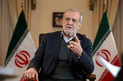 فیلم/ جواب غیرمنتظره پزشکیان به یکی از منتقدان