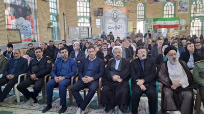  تجمع بزرگ مردم ولایتمدار نطنز در محکومیت یاوه گویی ترامپ و اغتشاشات