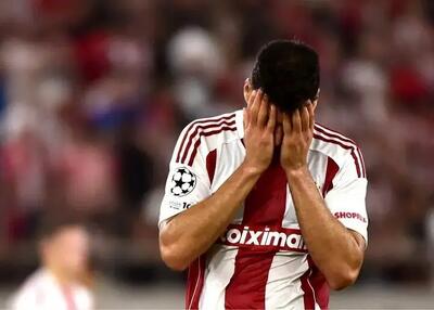  قیچی برگردان عجیب و غریب مهدی طارمی خبرساز شد / نشد که بشه! (عکس)