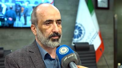 آریا حقیقی: هم‌زمان با تک نرخی شدن ارز باید واردات مواد اولیه صنعت تسهیل شود