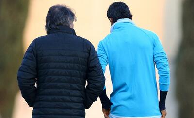 درگوشی‌های ساپینتو با رضاییان در تمرین استقلال + عکس - پارس فوتبال