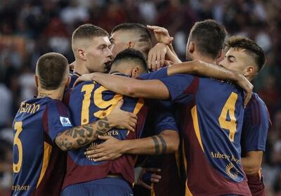 پیروزی رُم در خانه لچه - پارس فوتبال