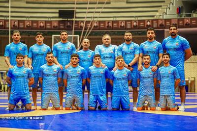 تیم منتخب کشتی فرنگی بامداد امروز راهی ترکیه شد - پارس فوتبال