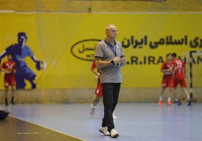 رافائل کاستیلو: همه بازی‌های ما در کویت دشوار خواهد بود - پارس فوتبال