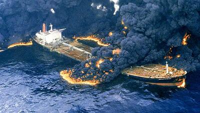 8 سال بعد از فاجعه کشتی سانچی / بچه های ما زنده اند + فیلم و گفتگو با خانواده های خدمه سانچی