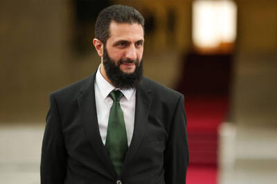  احمد الشرع پس از گزارش‌ها درباره تیراندازی در ملاءعام ظاهر شد