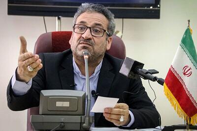 نماینده مجلس: سوءمدیریت‌ها عامل اصلی آشفتگی بازار ارز هستند