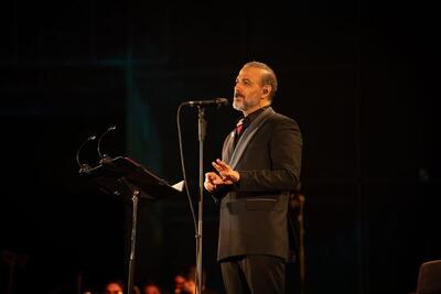 علیرضا قربانی کنسرت‌هایش را لغو کرد + عکس