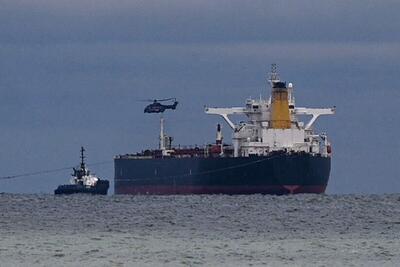 تعقیب و گریز نفتکش روسی توسط آمریکا