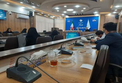 سومین جلسه هماهنگی روابط عمومی‌های استان لرستان با تمرکز بر شفاف‌سازی برنامه‌های دولت - شارا