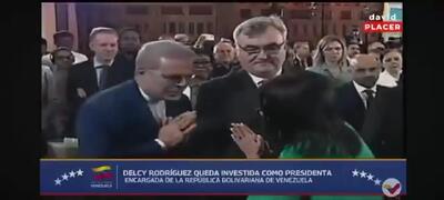 تبریک به رئیس‌جمهور ونزوئلا به سبک سفیر ایران + فیلم