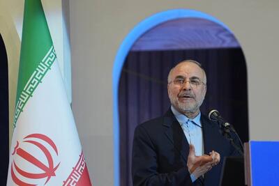 قالیباف: ارز ترجیحی نه تنها حذف نشده بلکه اضافه‌تر هم خواهد شد/ دامنه تغییرات دلار باید محدود باشد/ دولت با گران‌فروشی و کم‌فروشی برخورد کند + فیلم