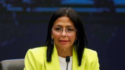  سوگند یاد کردن دلسی رودریگز به عنوان رئیس جمهور موقت ونزوئلا