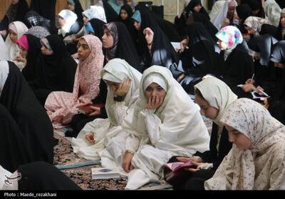  حضور چشمگیر جوانان در آیین اعتکاف سیستان  فیلم - تسنیم