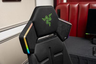  صندلی گیمینگ جدید ریزر با قابلیت پخش صدای فراگیر و لرزش هپتیک عرضه می‌شود