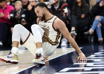 اخراج اسفتن کری در نبرد جنجالی هفته NBA!