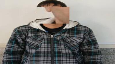  شکستن شیشه‌های یک مغازه به بهانه اعتراضات در زرقان؛ متهم دستگیر شد