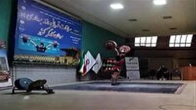  درخشش وزنه بردار سمنانی در مسابقات قهرمانی کشور