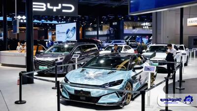 تسلا همچنان پادشاه ارزش بازار خودروسازان جهان؛ صعود چشمگیر چینی‌ها در رده‌بندی سال ۲۰۲۵