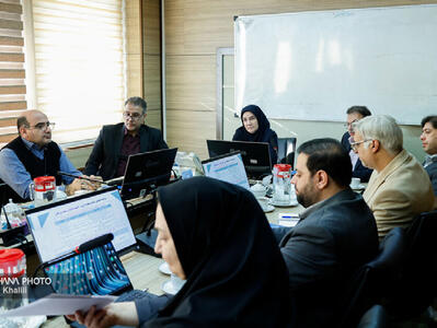 نشست شورای راهبری تحول اداری وزارت نفت