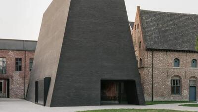  تبدیل صومعه تاریخی بلژیک به موزه هنری/ معماری جادو می کند (+عکس)