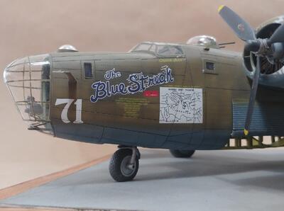 داستان «بلو استریک»؛ این بمب افکن 110 بار به قلب مرگ رفت و زنده برگشت (+عکس)