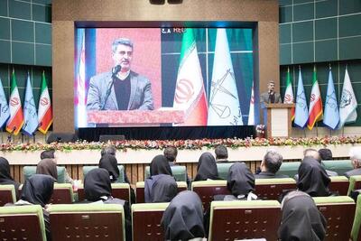  برگزاری آیین تحلیف کارآموزان مرکز وکلای استان گیلان