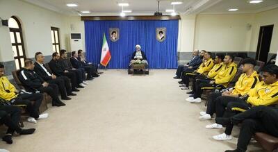  امام جمعه بوشهر: فوتبال ساحلی استان نیازمند مدیریت کلان و زیرساخت‌های استاندارد است