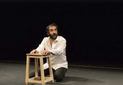 سجاد افشاریان، تئاترش را رایگان کرد...