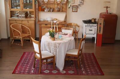 راهنمای انتخاب فرش مناسب برای آشپزخانه‌ های ایرانی - چیدانه