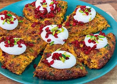  طرز تهیه کوکوی هویج خوش رنگ و خوش طعم؛ ساده و فوری