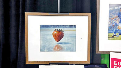 خلق تابلوی نقاشی منحصربه‌فرد در منزل