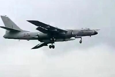 بمب‌افکن B-۲۱ را فراموش کنید/ ظهور بمب‌افکن شبح‌گون H-۲۰ چین/ پایان دوران سلطه آمریکا در آسمان؟+ تصویر